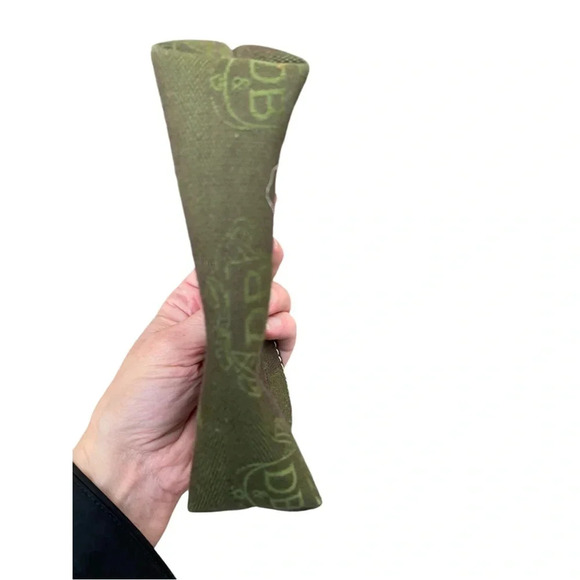 Dooney & Bourke canvas green pouch small - Picture 8 of 8